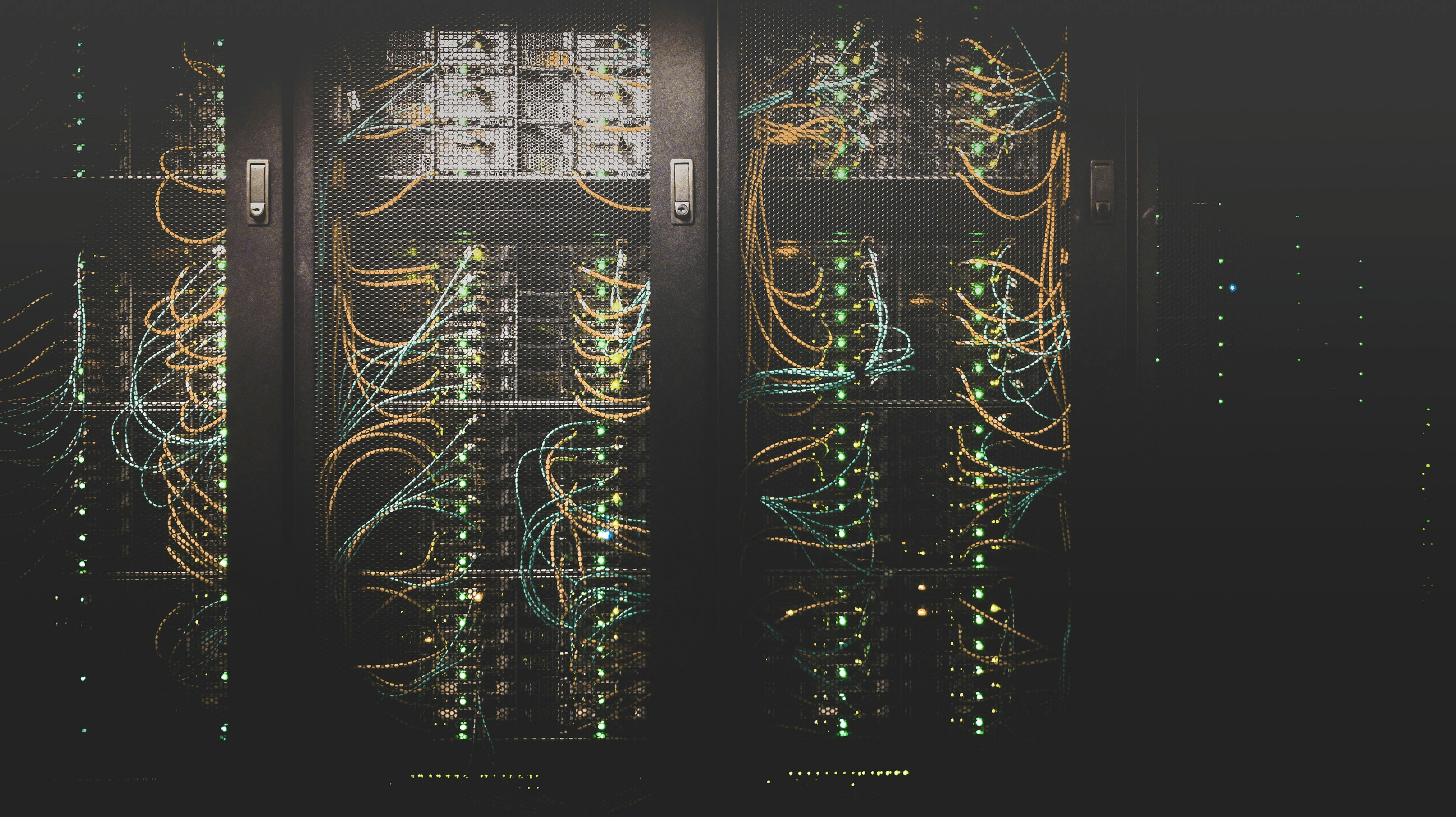 Integrationen und Entwicklung von Schnittstellen zu bestehenden Softwareprodukten